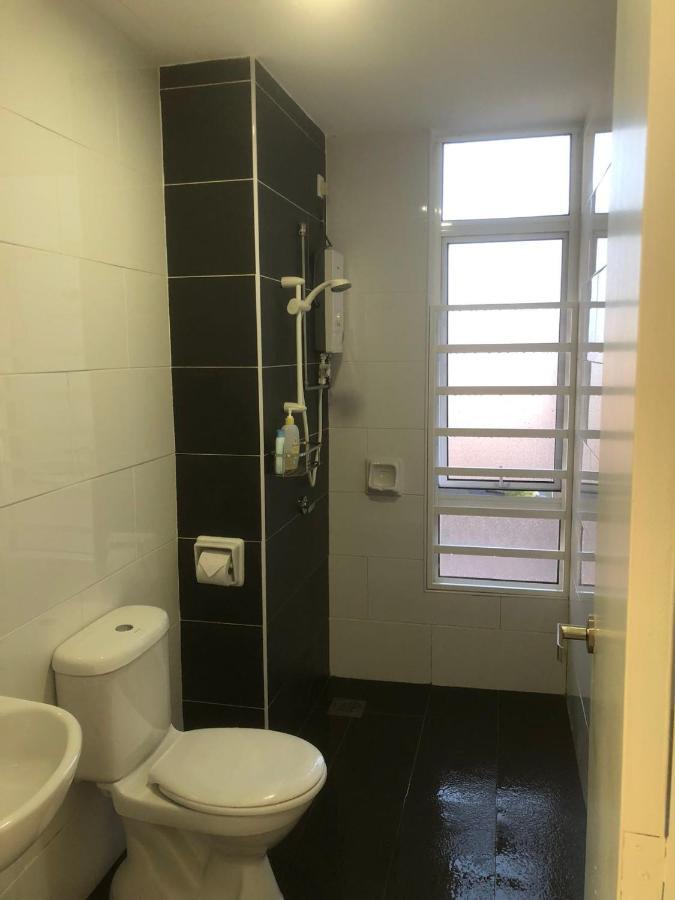 R&C Homestay 4 Ipoh Exterior photo